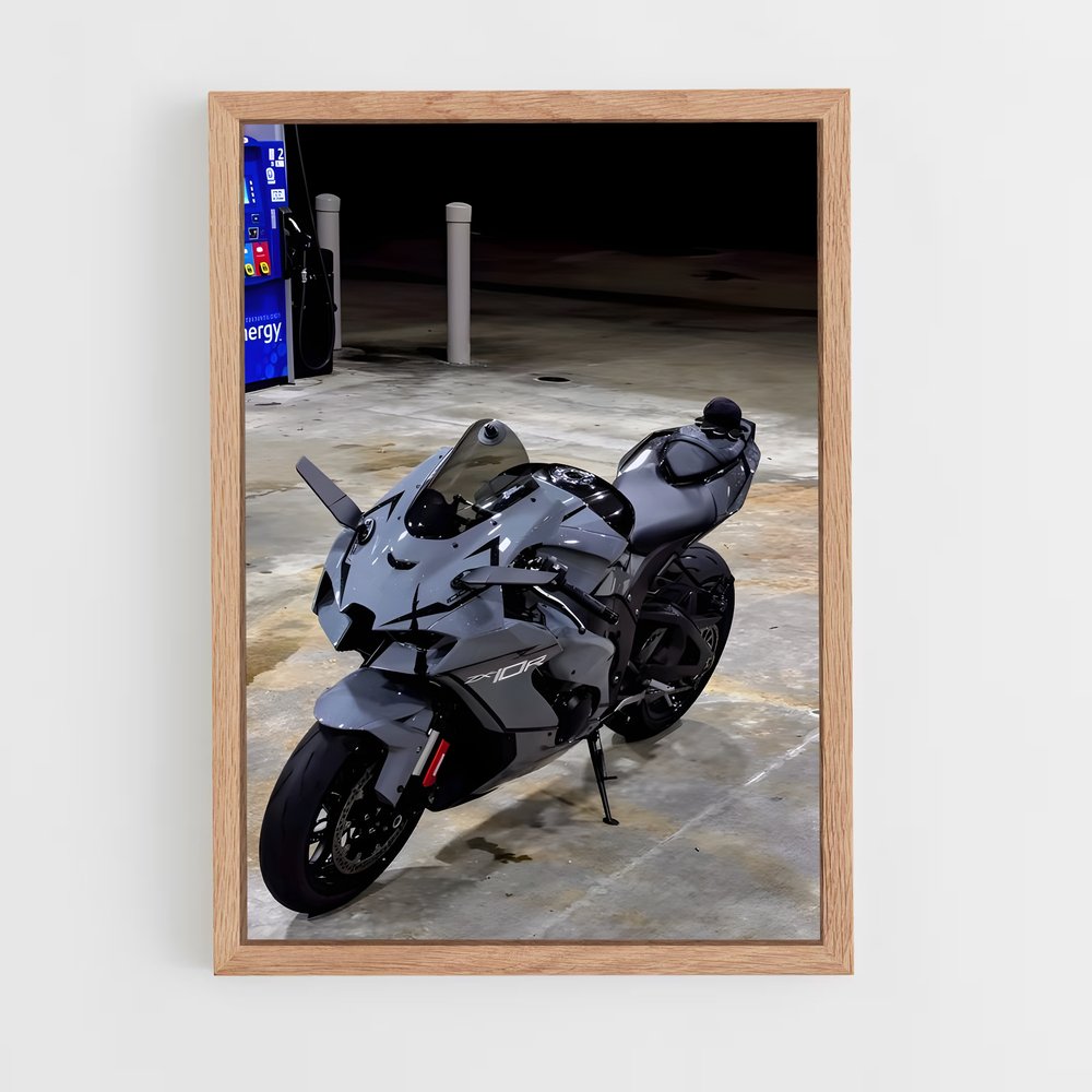Poster Éblouissant Enigmatique – affiche Aprilia (vue 4)